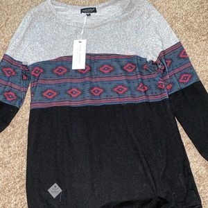New simply southern Aztec sweater